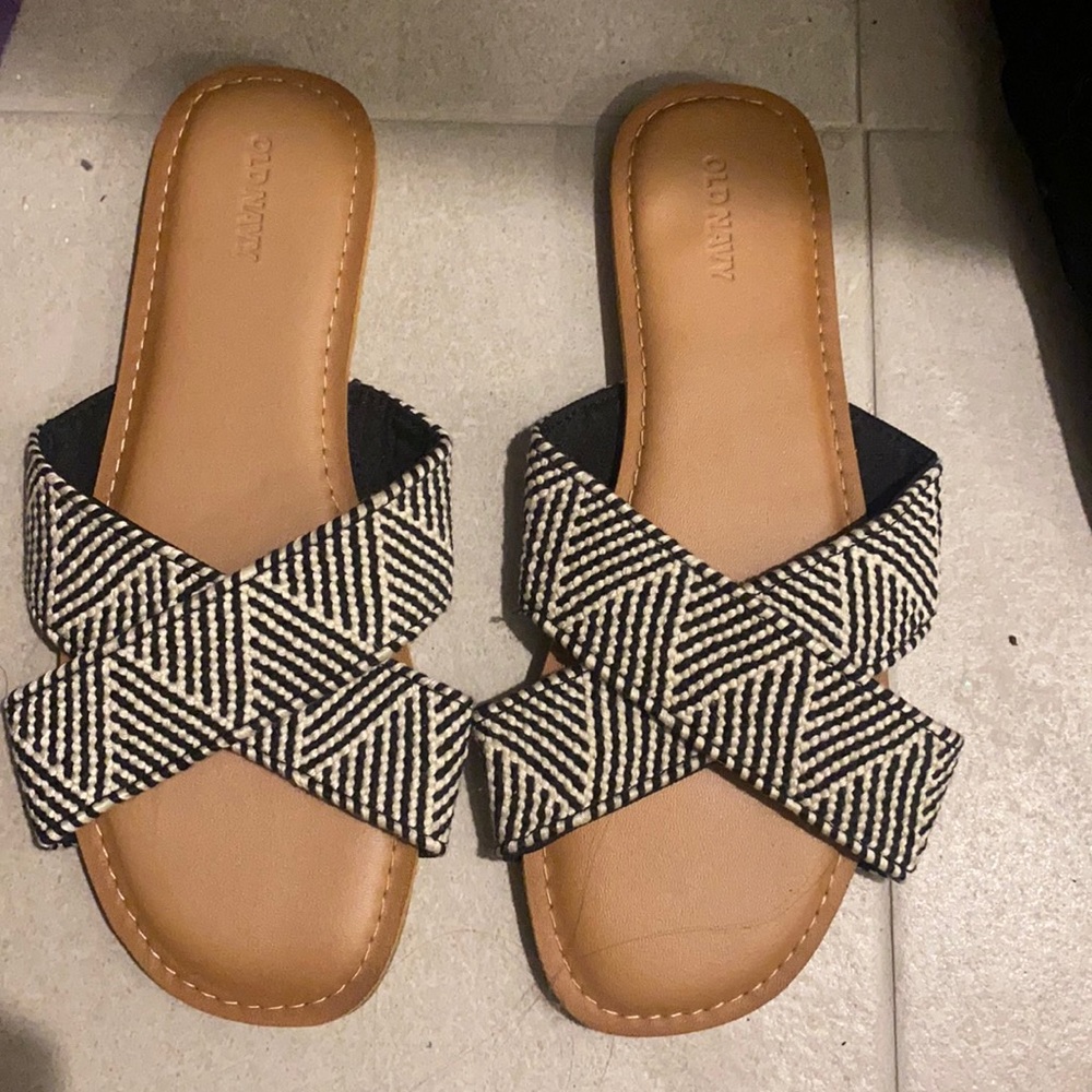 Brand new Old Navy flats